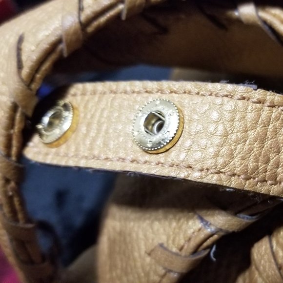 COPY - Golden Tan Shoulder Bag - Picture 14 of 16